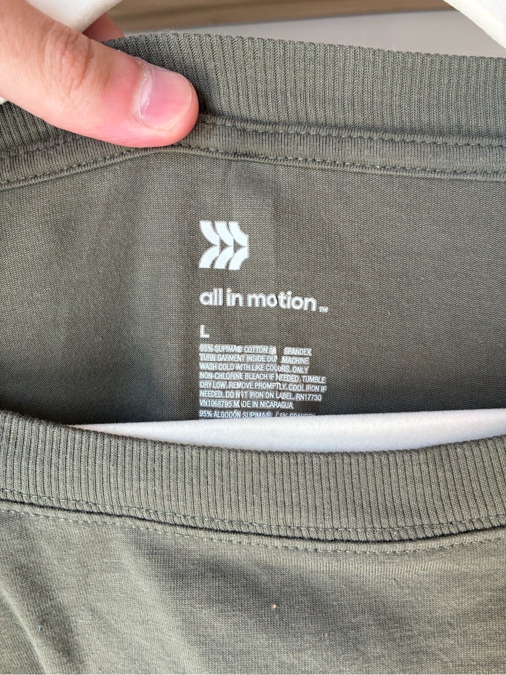 All In Motion Green Modal‎ Blend
Cropped LS Top Women's Lg
Thumbholes Athleisure - Picture 3 of 5